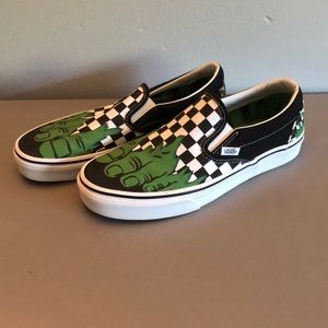 Vans checkerboard Hulk toe Marvel Slip-Ons